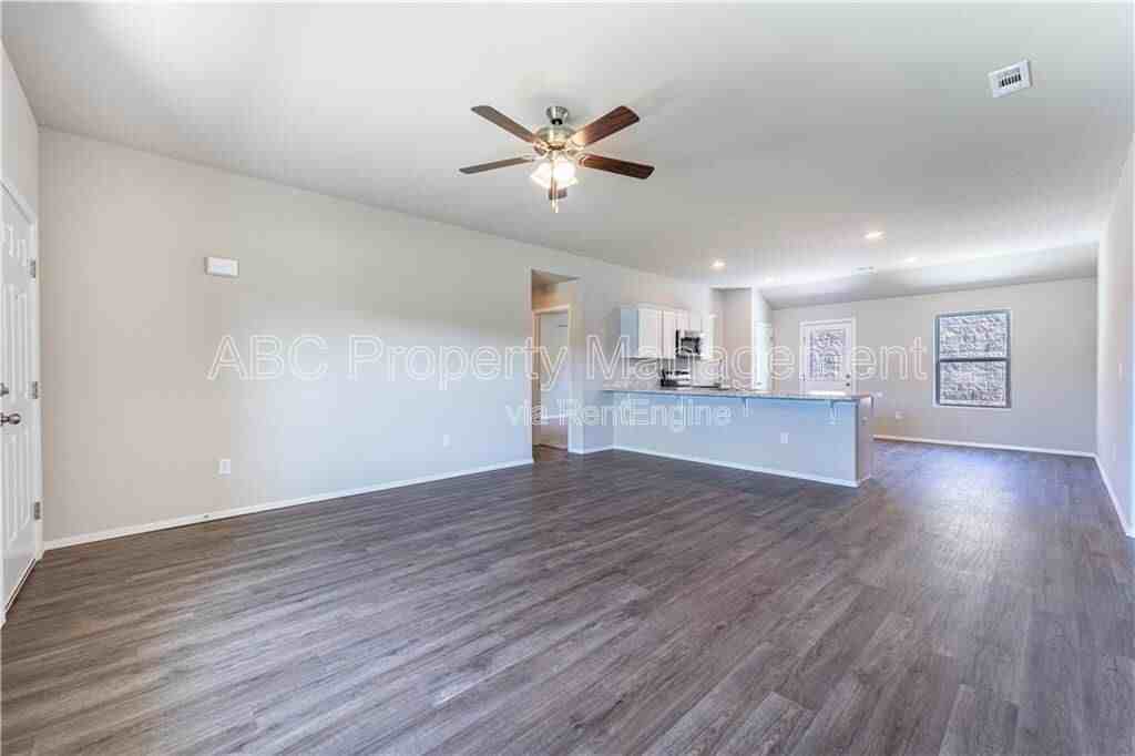 7204 Sw Chestnut Hill Rd - Photo 2 of 15