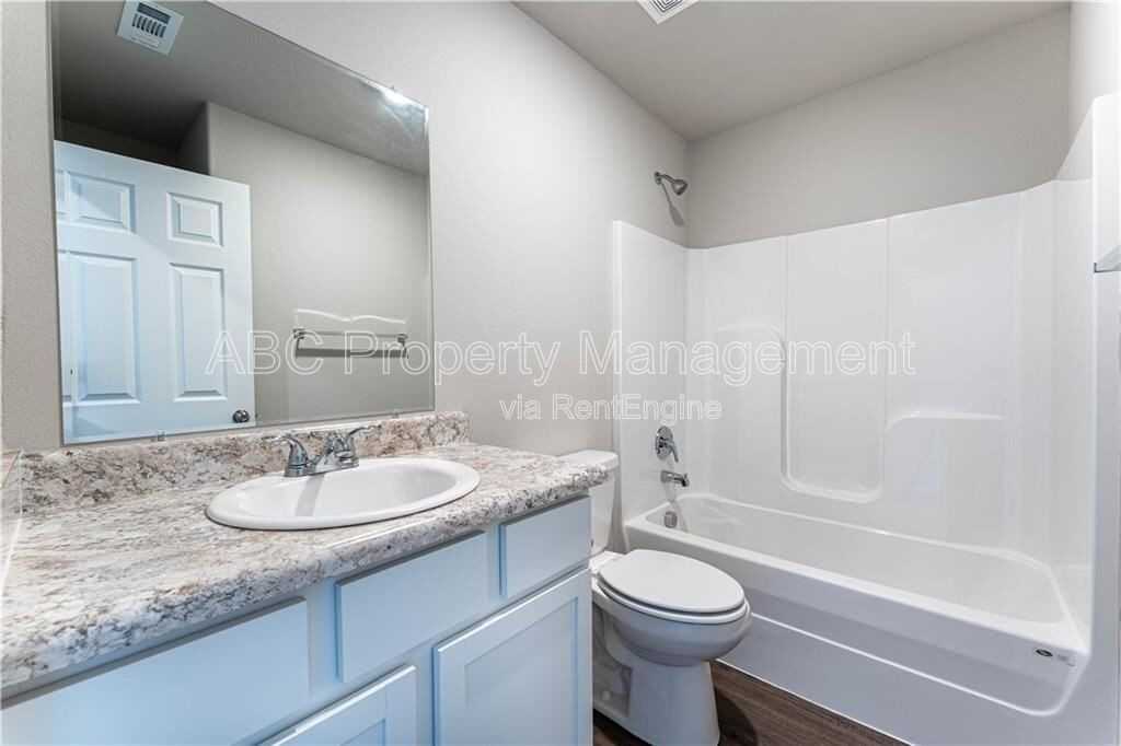 7204 Sw Chestnut Hill Rd - Photo 7 of 15