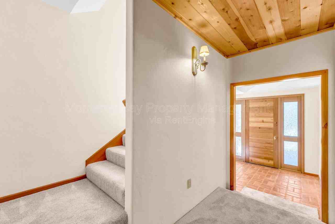 1231 Funston Ave - Photo 5 of 44