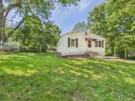 featured image of 6607 Ne 49th St
