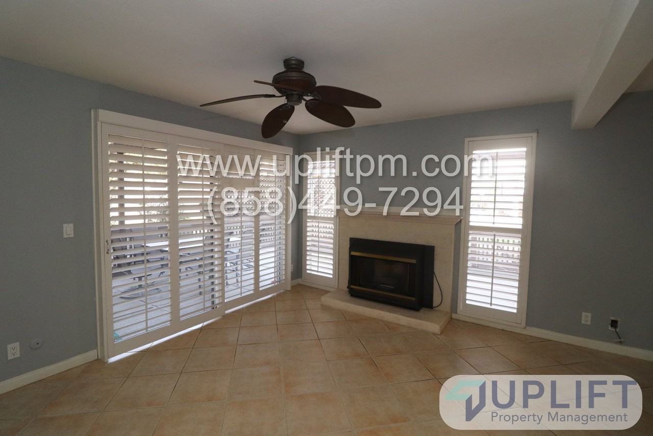 23668 Country Villa Rd - Photo 7 of 24
