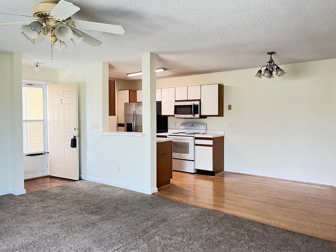 2225 Clearwater Dr #C - Photo 2 of 26