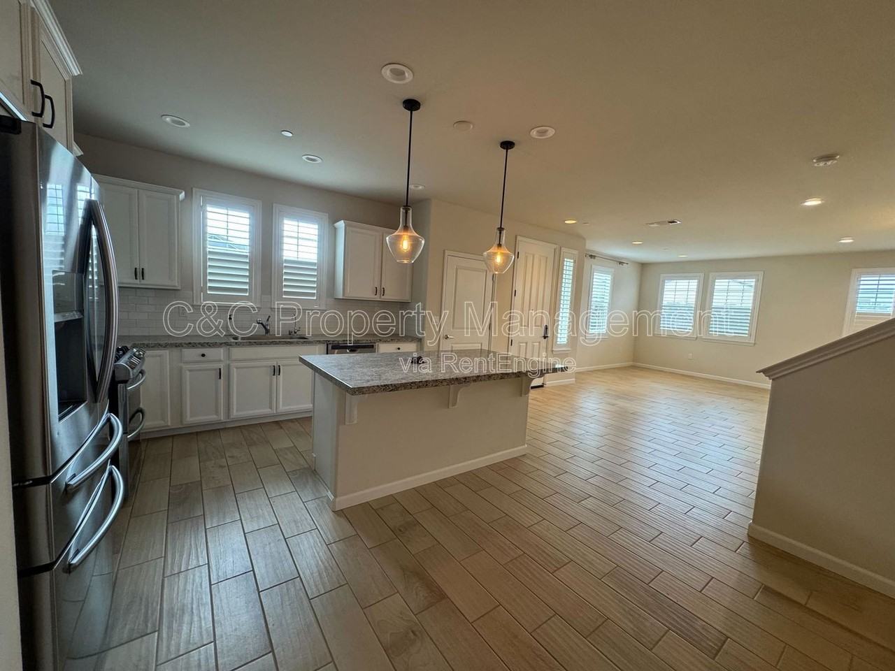 14826 Kit Carson Dr - Photo 4 of 19