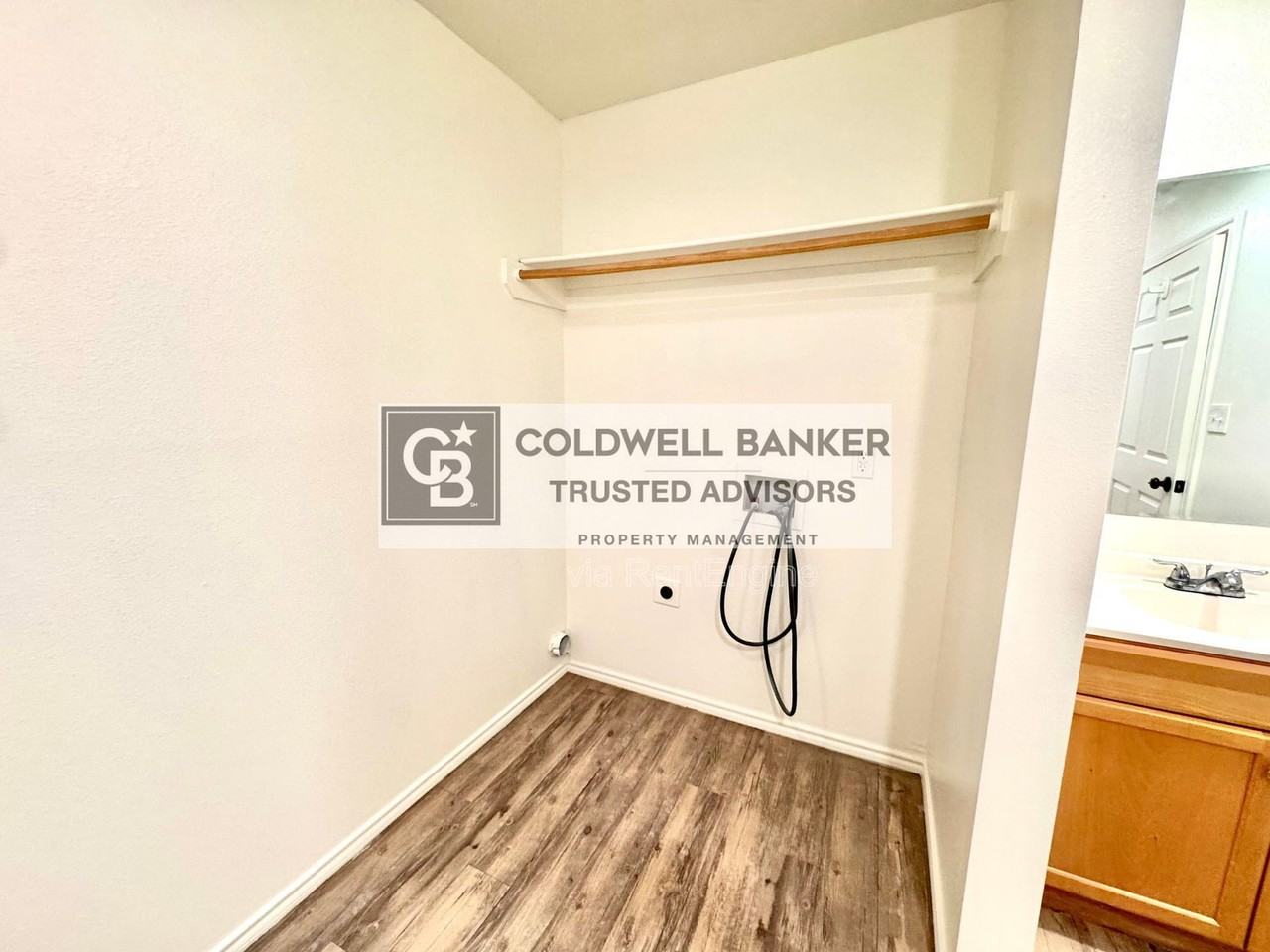 2123 E Broadway #2 - Photo 5 of 26