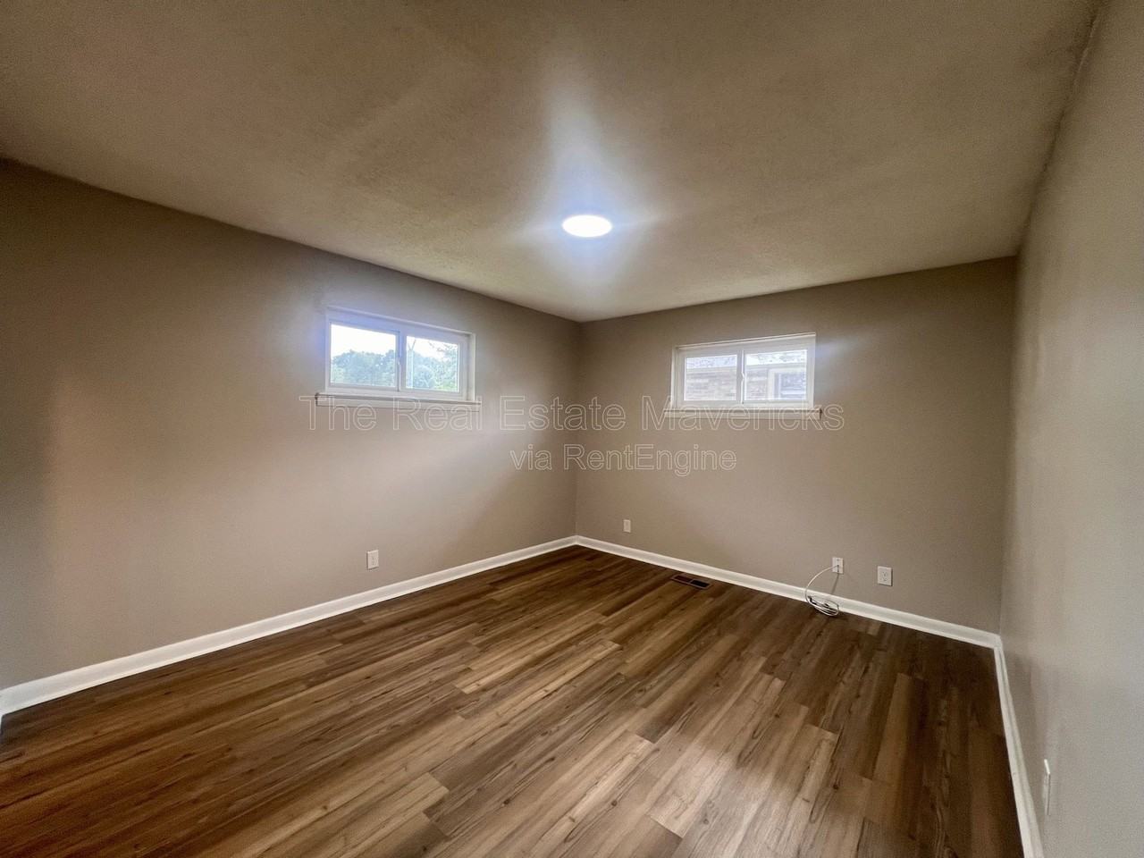 4706 Midland Pike #1 - Photo 4 of 5