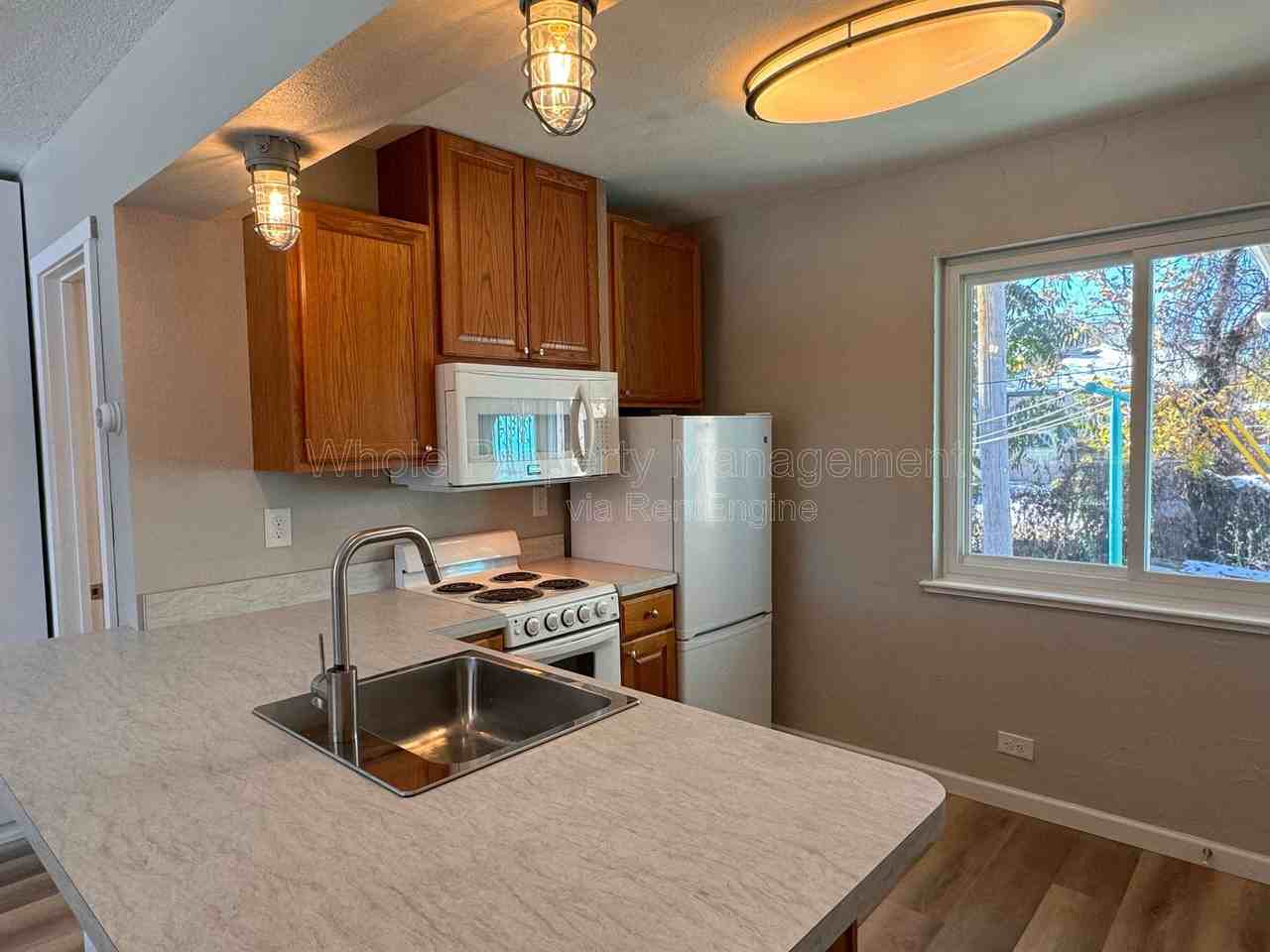 3455 N Jackson St - Photo 4 of 18