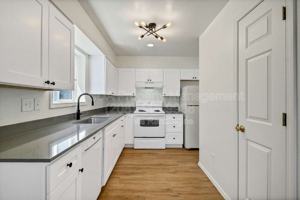 featured image of 205 E Boise Ave #B