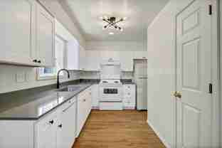 205 E Boise Ave #B - Photo 1 of 1