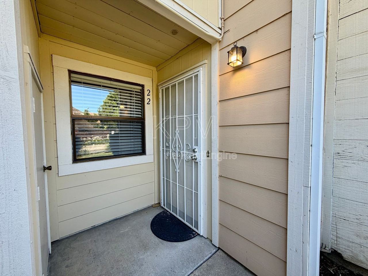 1537 Pyrenees Ave #22 - Photo 2 of 13
