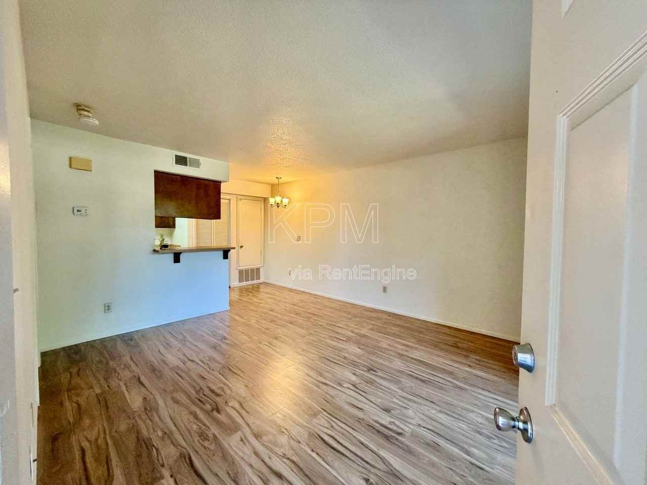 1537 Pyrenees Ave #22 - Photo 3 of 13