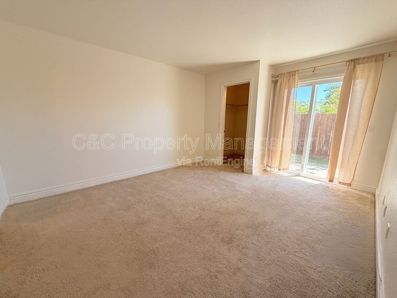 340 W 15th Ave #7 - Photo 7 of 7