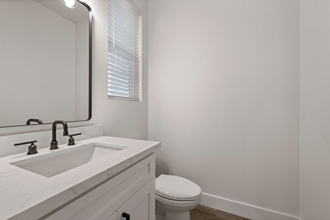 1129 Fawcett Ave #D - Photo 7 of 18