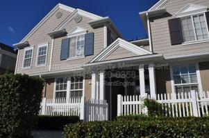 featured image of 9 Strawflower St
