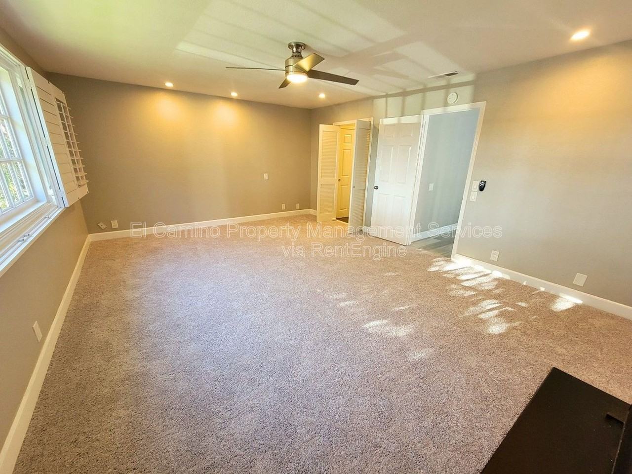 1728 Lake St - Photo 6 of 39