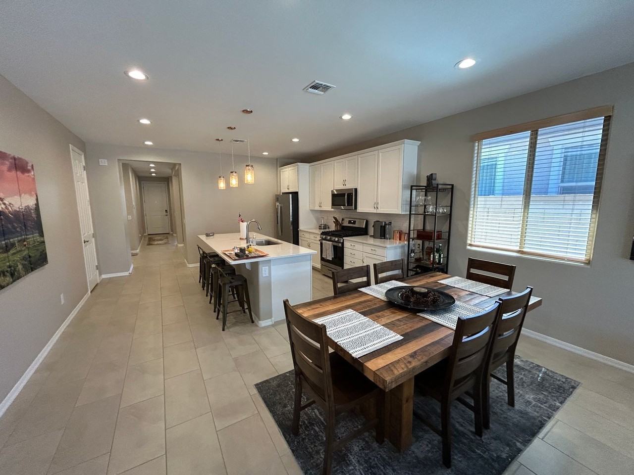 20268 W Montecito Ave - Photo 4 of 28