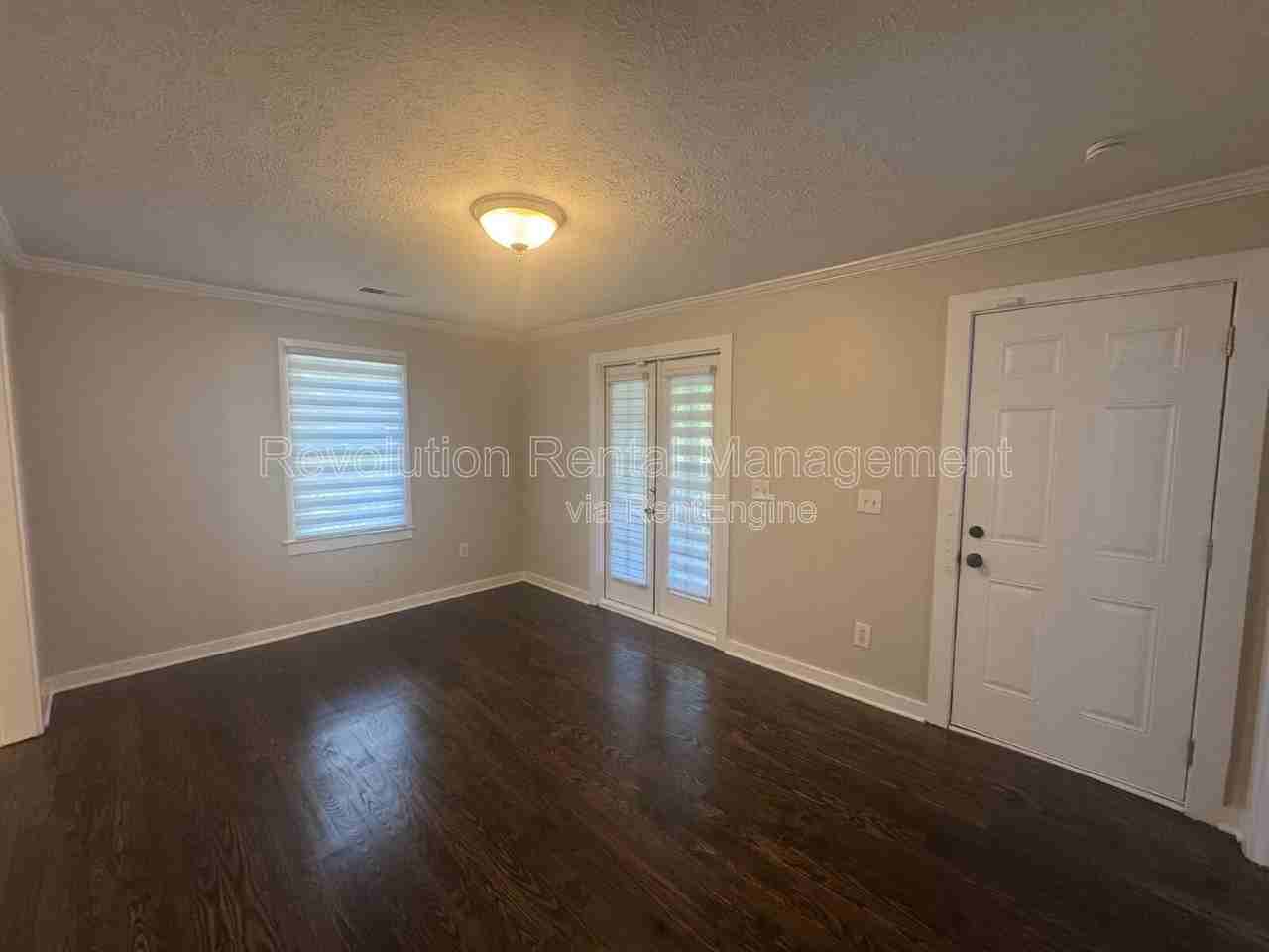 380 Chattahoochee St - Photo 3 of 13