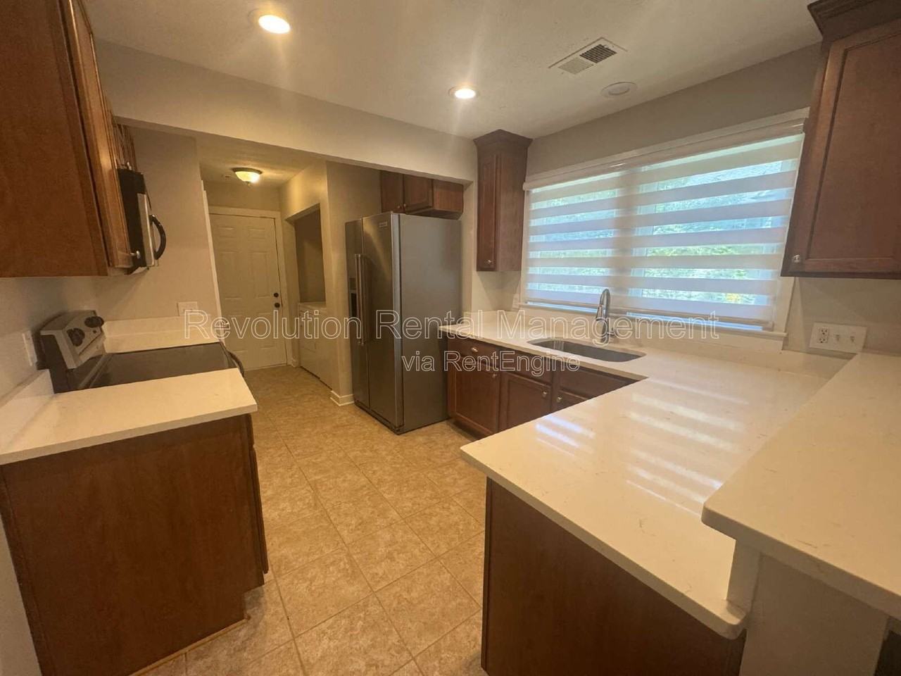 380 Chattahoochee St - Photo 5 of 13