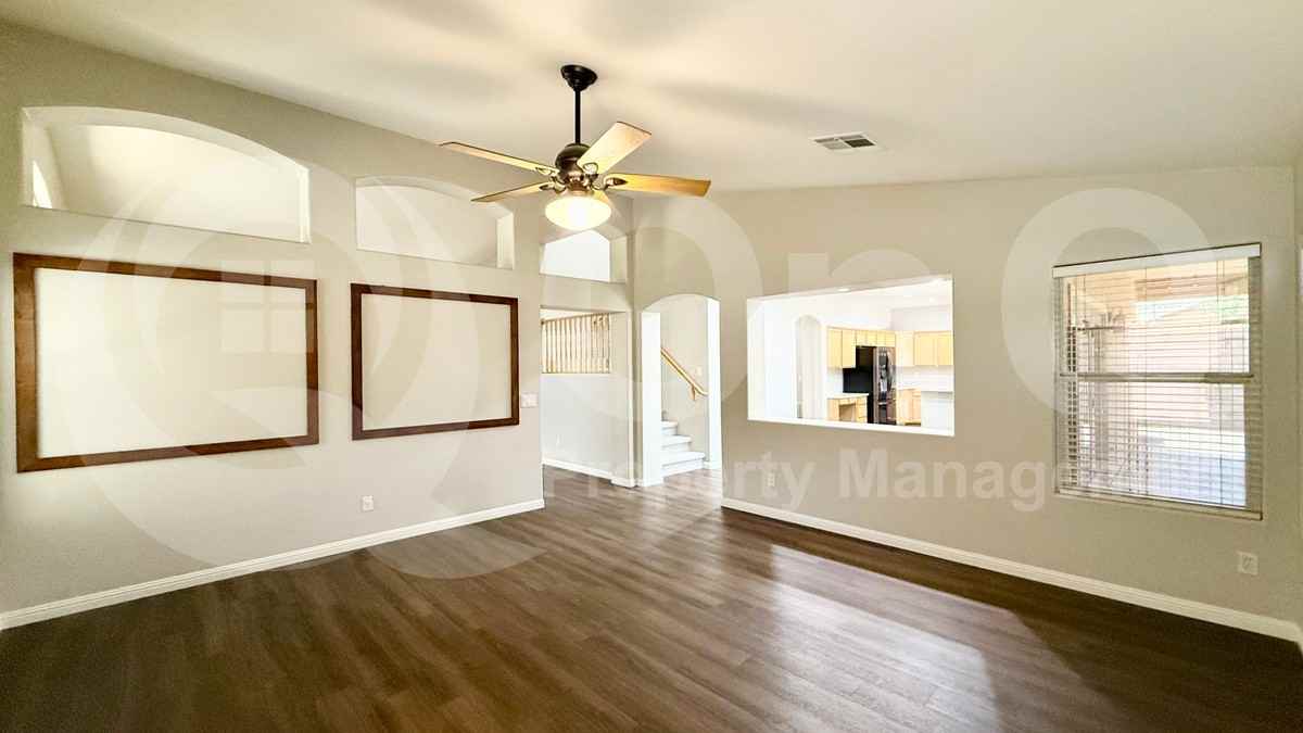 800 N Soho Pl - Photo 7 of 28