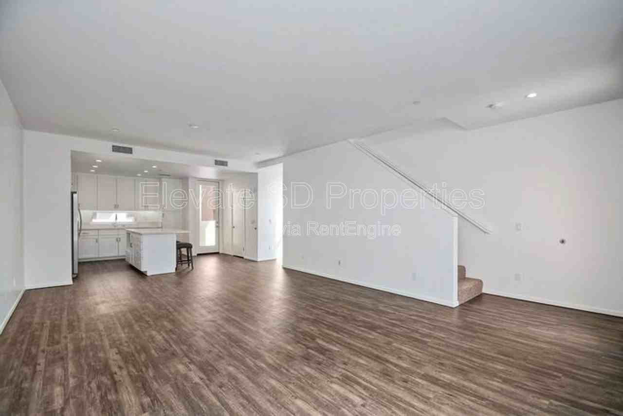 2866 C St - Photo 5 of 27