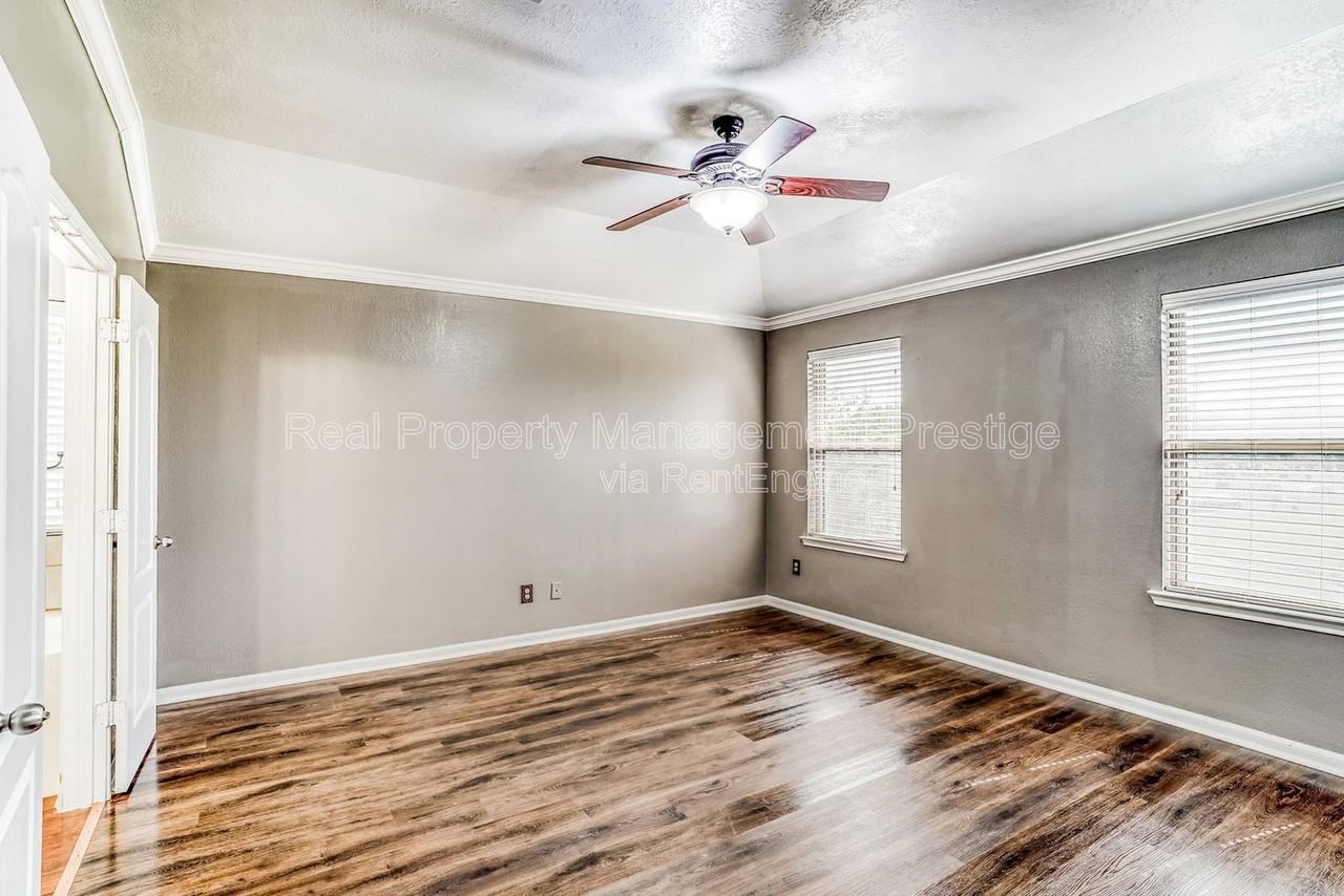10707 Fuqua Glen Ln - Photo 7 of 15