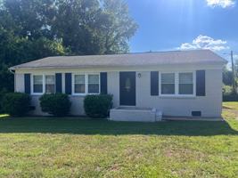 featured image of 3605 Somerset Dr