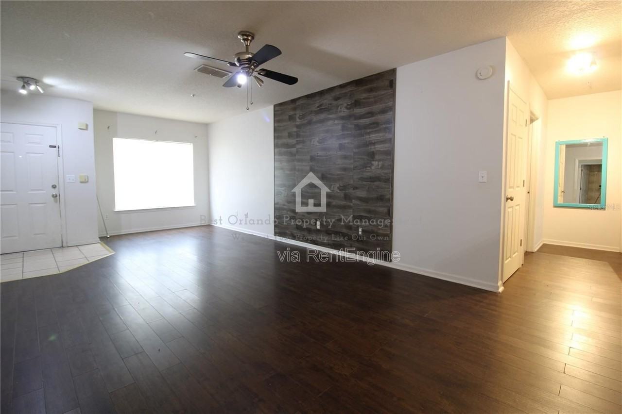 4348 S Kirkman Rd #813-1 - Photo 5 of 20