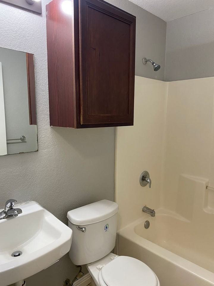 14815 Judson Rd #204 - Photo 6 of 12