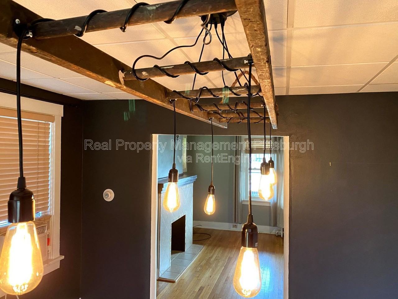 1808 Pioneer Ave - Photo 7 of 20