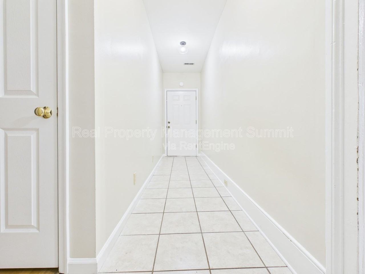 402 N Market St #A1 - Photo 2 of 17