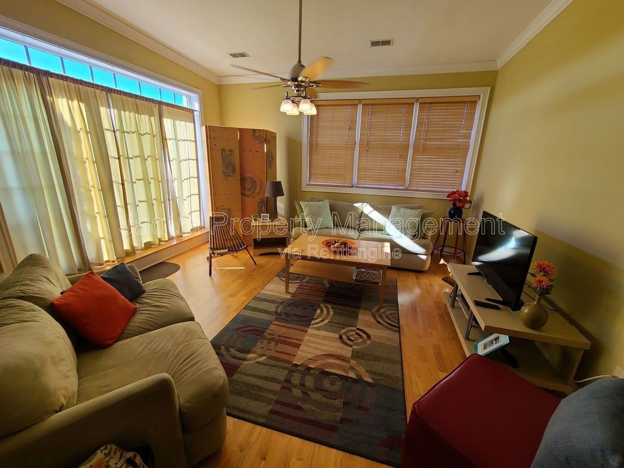 1117 Broad St #6B - Photo 3 of 16