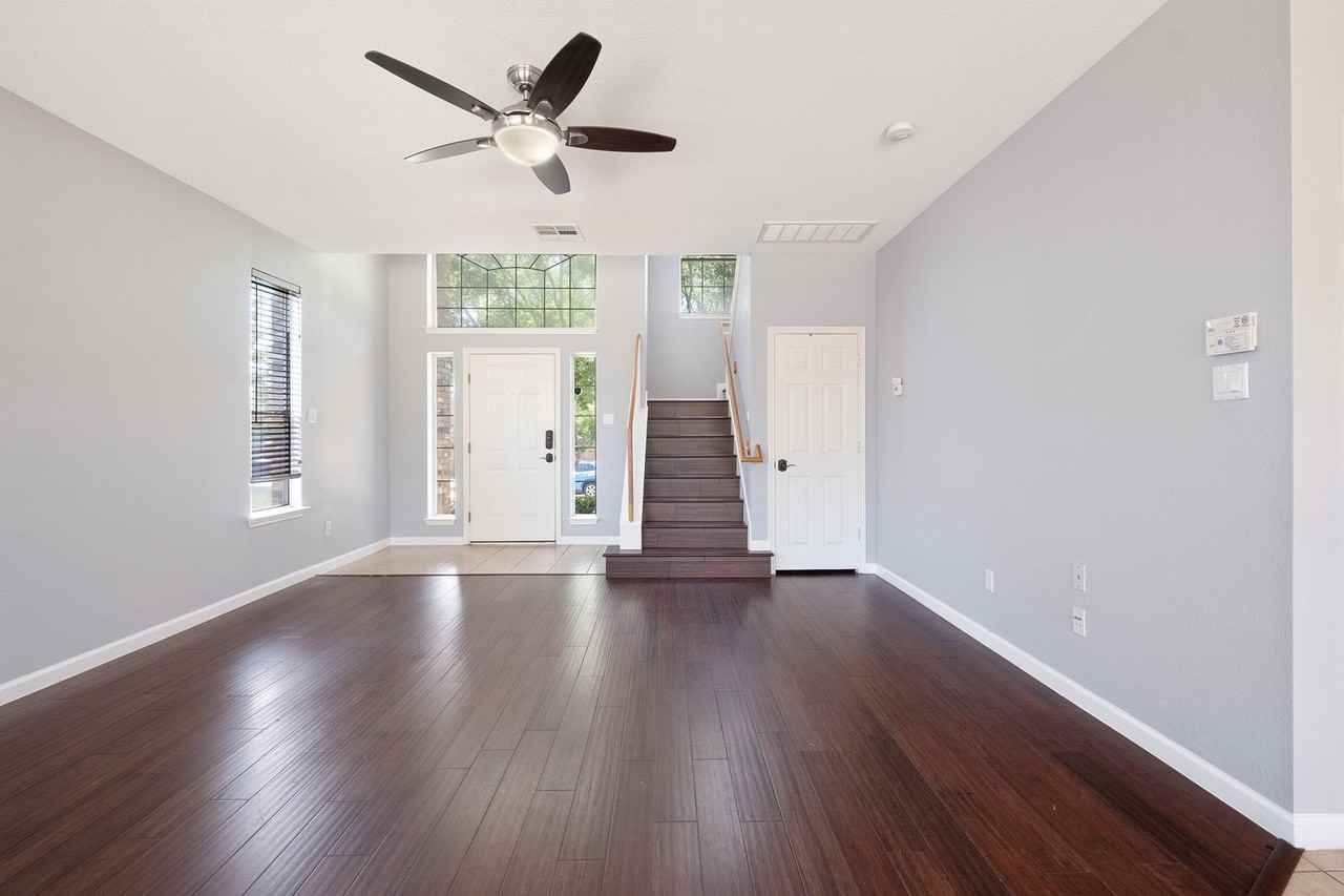 11100 Los Comancheros Rd - Photo 5 of 25