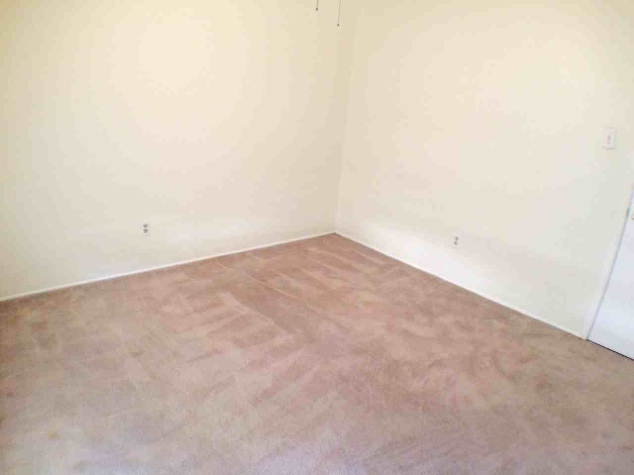 2026 Wedgewood Ln - Photo 6 of 7