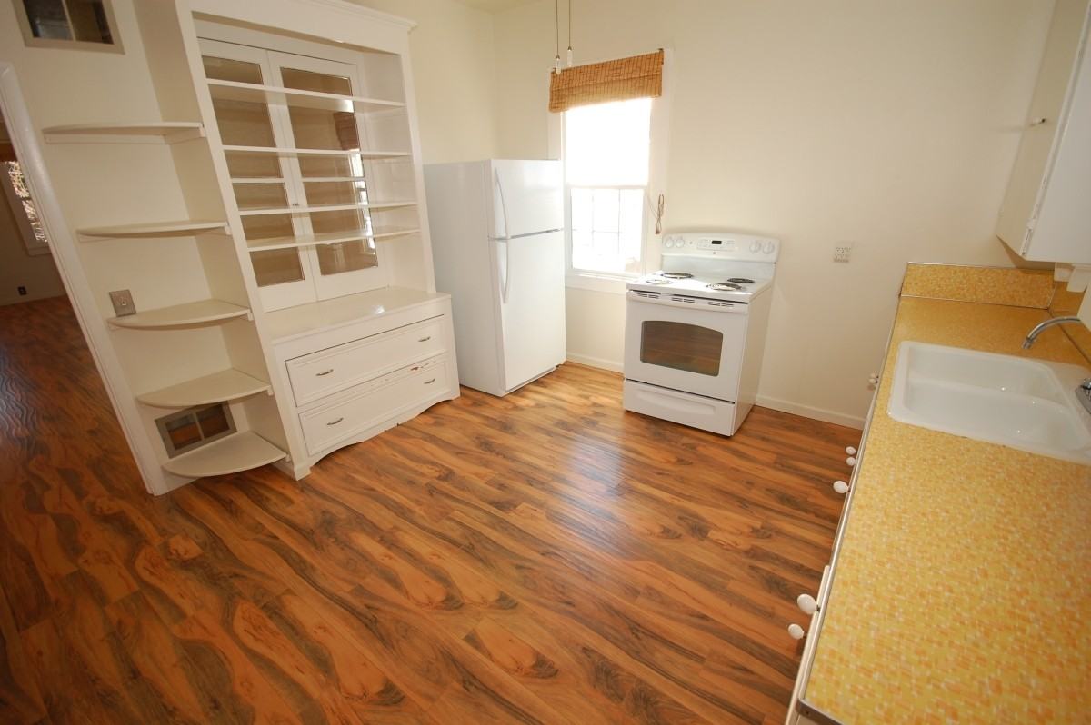 53 Randolph St - Photo 4 of 12