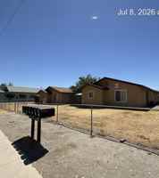 featured image of 317 W 3rd St