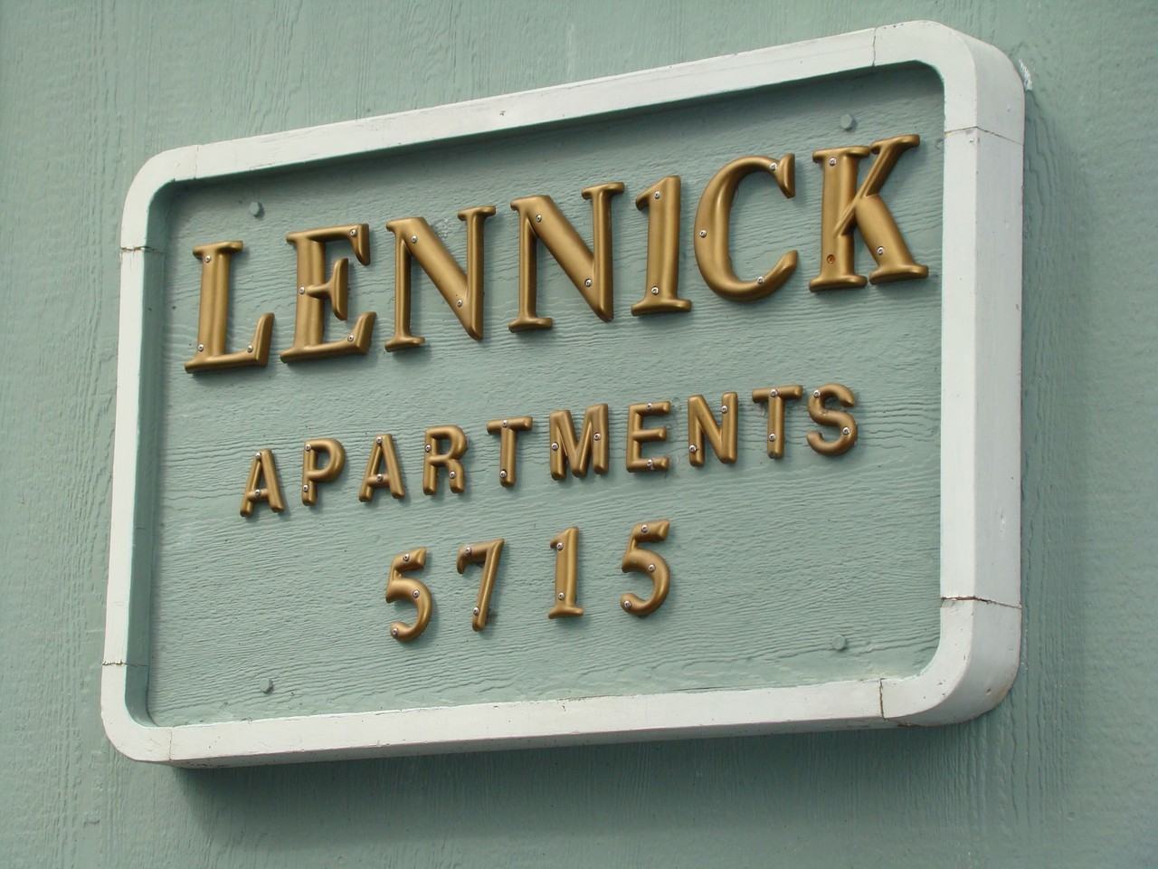 Lennick Court Apartments - Photo 3 of 7