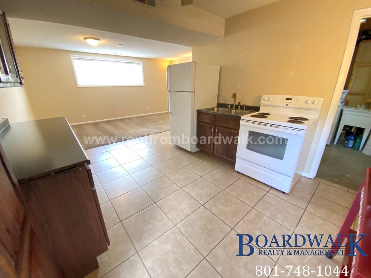 451 E 8120 S #2 - Photo 6 of 23