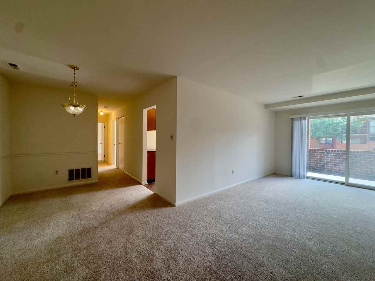 20 Juliet Ln - Photo 5 of 16