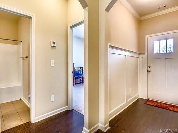 9324 Turnberry Park Dr - Photo 2 of 34