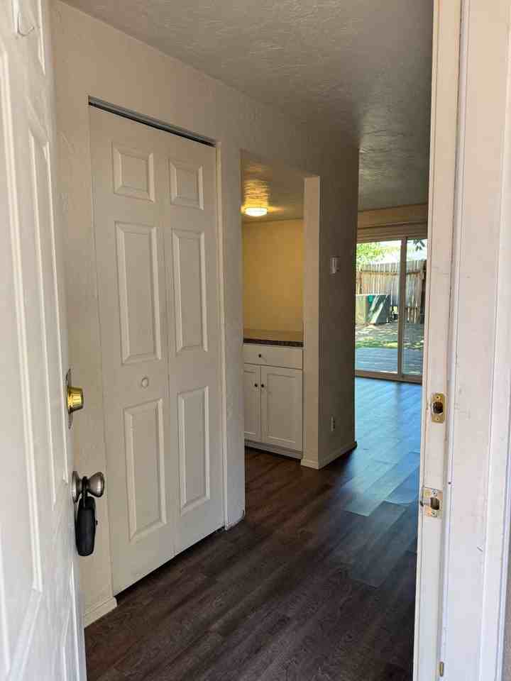 1739 Rainbow Loop - Photo 3 of 26