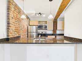 featured image of 1321 1/2 E Main St #C04