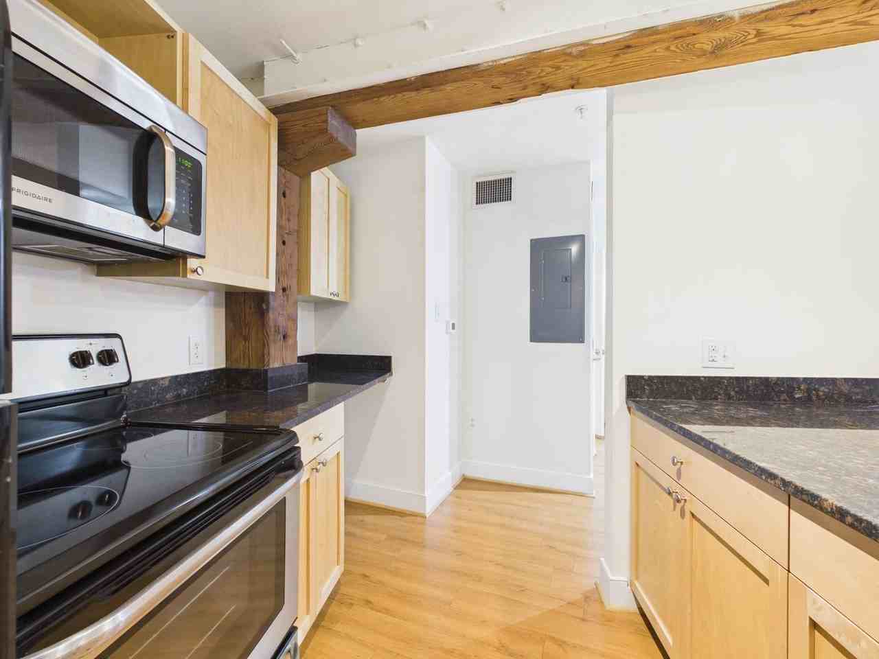 1321 1/2 E Main St #C04 - Photo 6 of 28