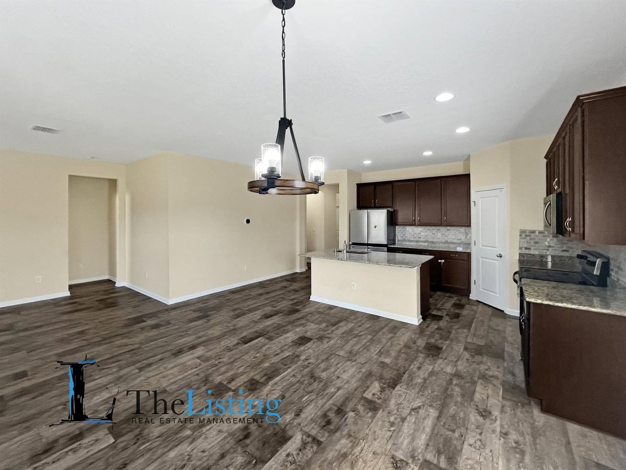 4347 Renly Ln - Photo 7 of 27