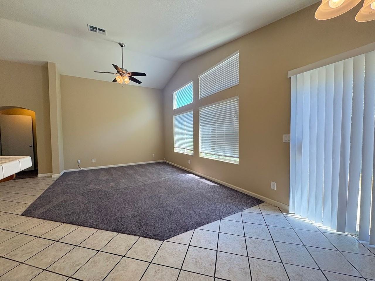 1141 Elderwood Dr - Photo 5 of 27