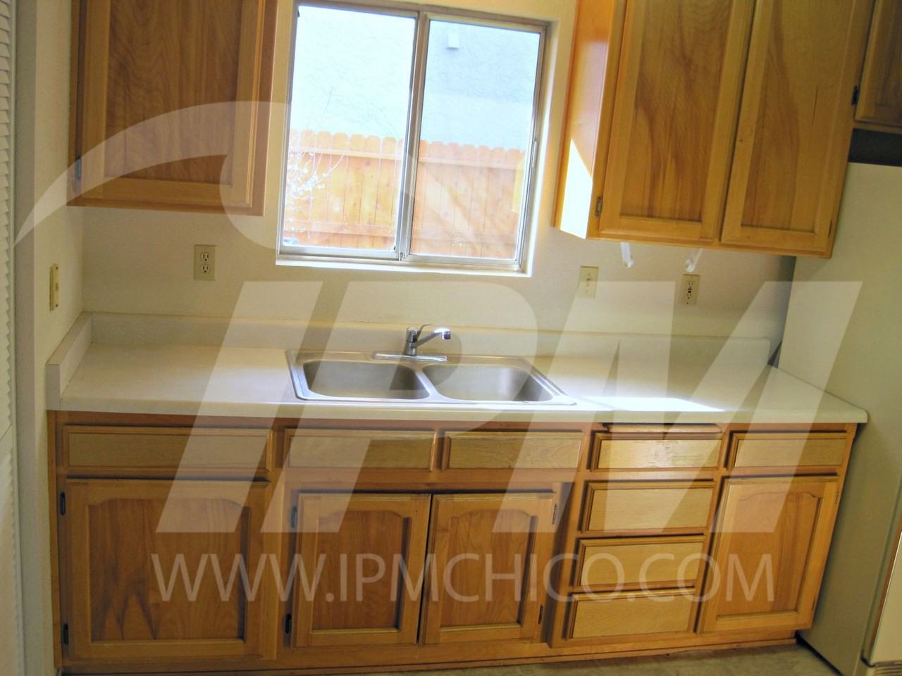 63 Glenshire Ln - Photo 2 of 9