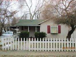 featured image of 627 W Alice Ave