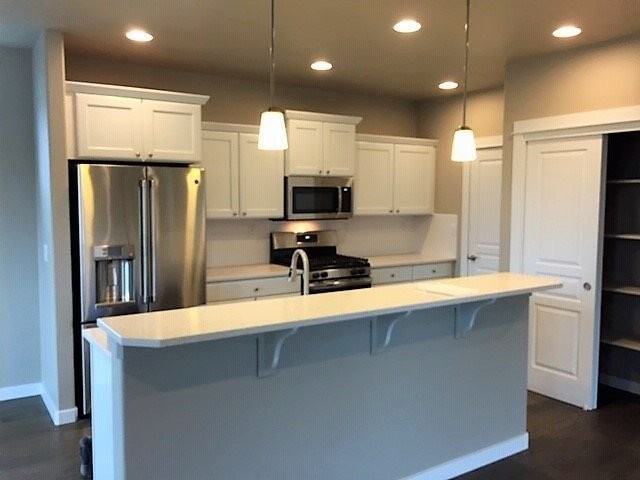 1831 Ne Kristi Ct - Photo 5 of 19