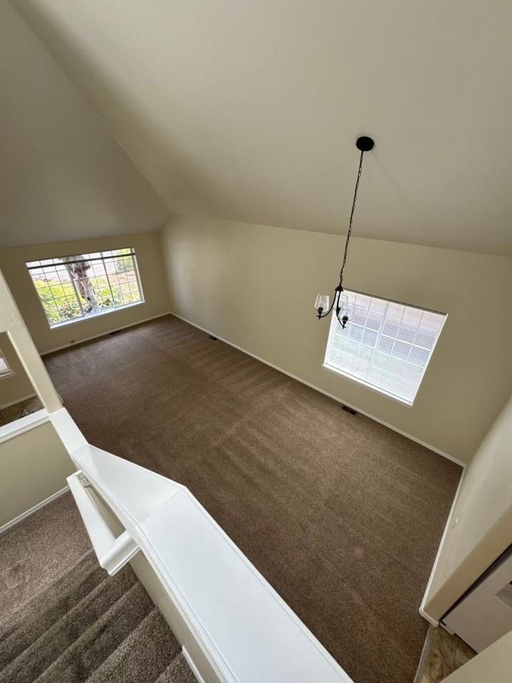 4997 Sw Roseberry St - Photo 7 of 22