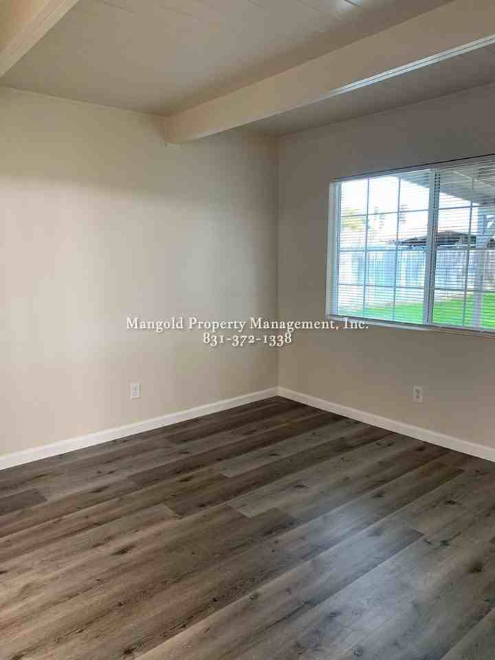 230 2nd St - Photo 7 of 11