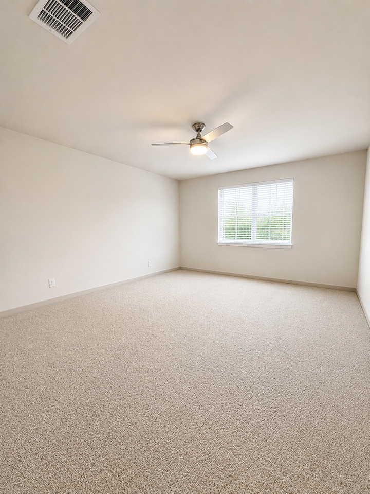 7313 Sagira Path - Photo 6 of 19