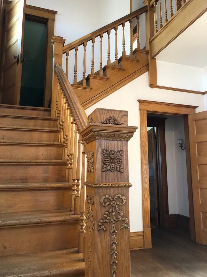 206 S 5th St - Photo 5 of 37